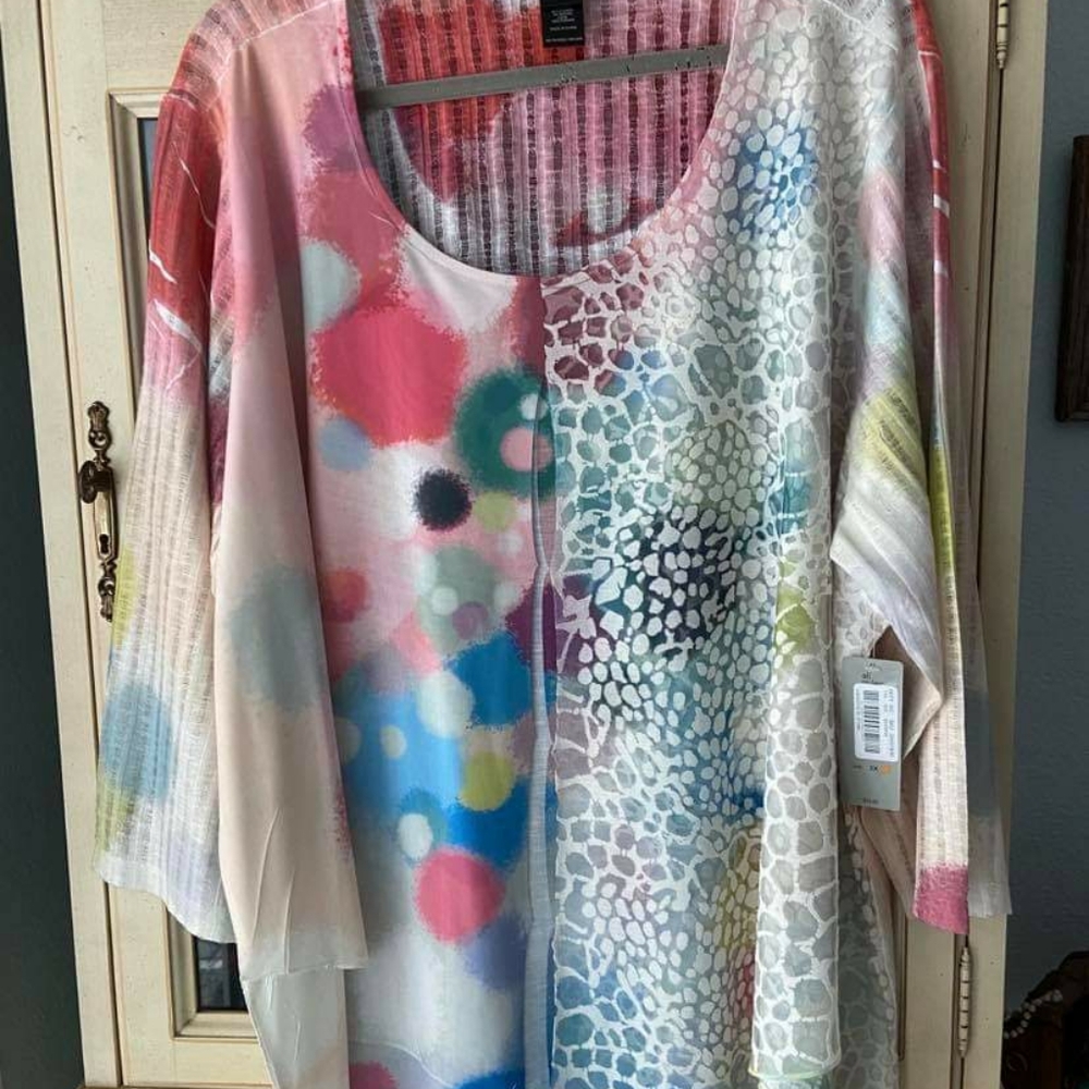 NWT Women's Tunic 3x, 3/4 sleeves